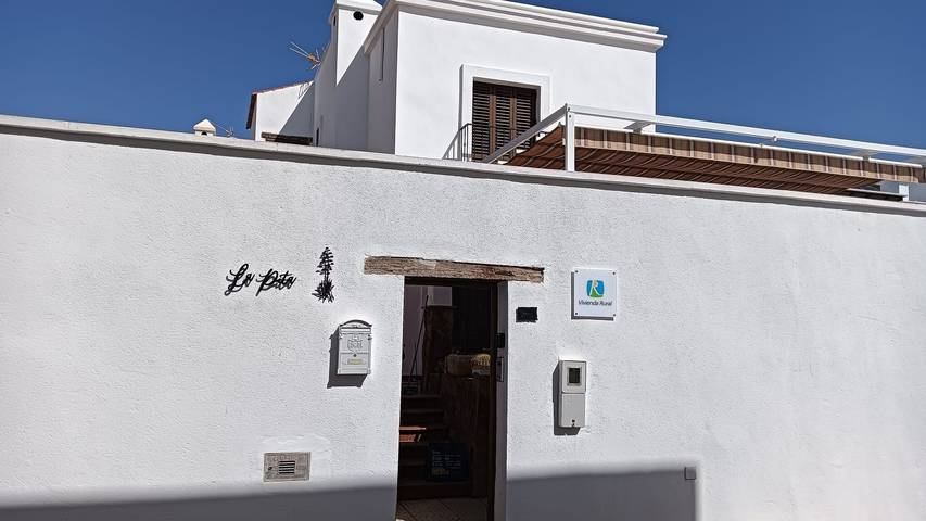 Casa rural para 6 personas, con jardín en Felix