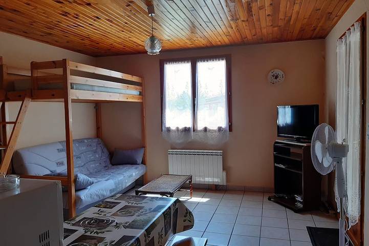 Location de vacances pour 4 personnes, avec jardin ainsi que terrasse et piscine à Boisset-et-Gaujac - 4