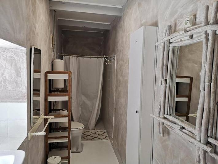 Location de vacances pour 5 personnes, avec terrasse ainsi que vue et piscine, animaux acceptés à Castelnau-Montratier - 2