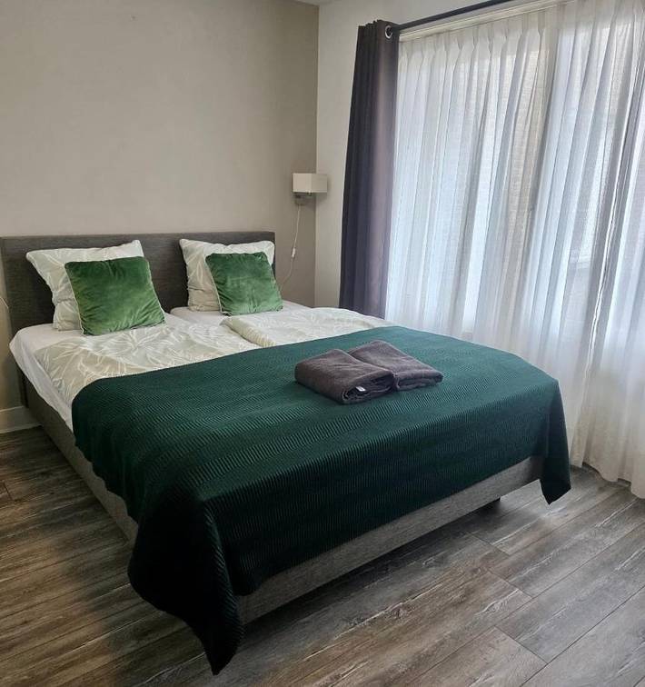 Vakantiewoning voor 2 personen, met Terras en Tuin in Hoeksche Waard