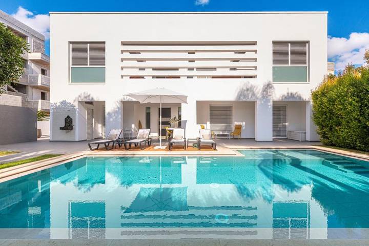 Villa pour 6 personnes, avec piscine ainsi que jacuzzi et jardin à Lecce - 3
