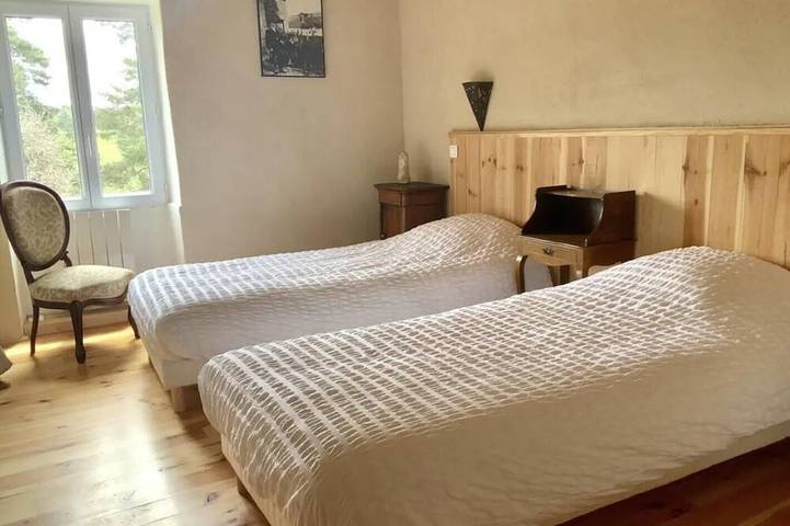 Location de vacances pour 8 personnes, avec jardin à Saint-Sauveur-de-Peyre - 3