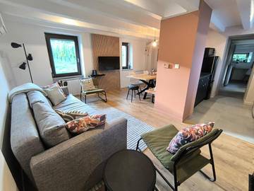 Gîte pour 4 personnes, avec vue et terrasse à Wettolsheim