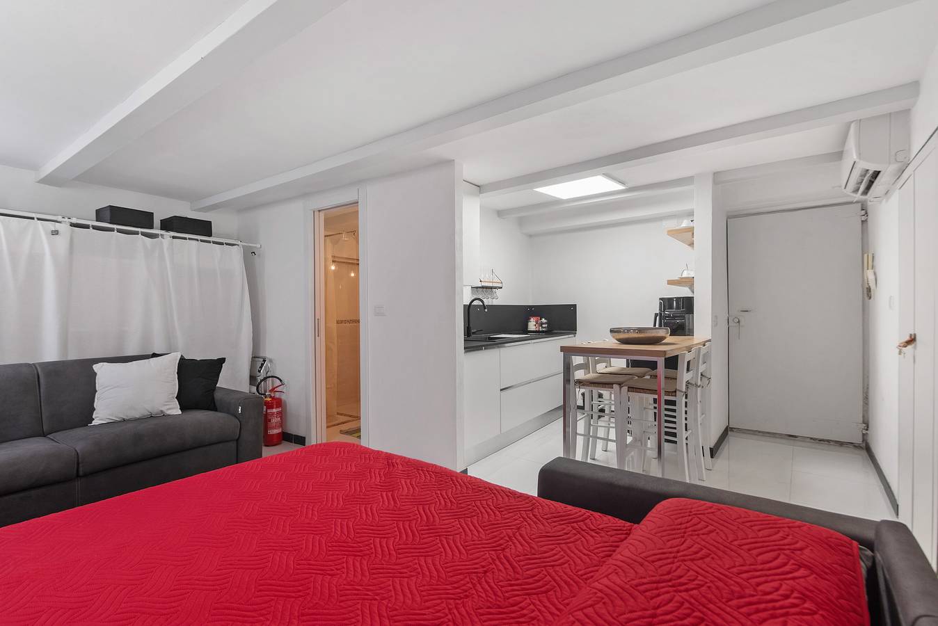Apartamento entero, Apartamento 'A 50 Metri Dal Mare' con Wi-Fi y aire acondicionado in Camogli, Riviera di Levante