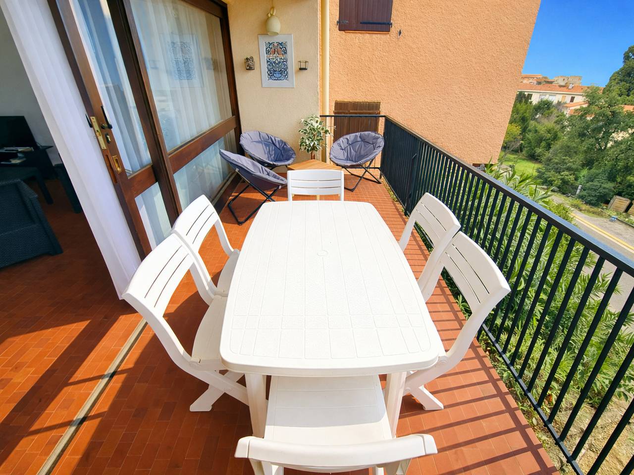 Appartamento intero, Apartment for 6 with terrace in Collioure, near beach in La Côte Vermeille, Collioure