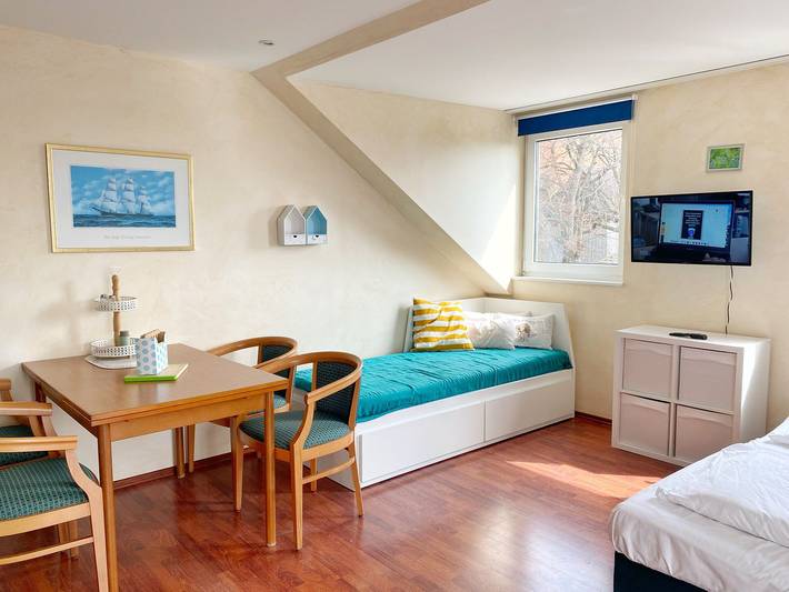 Ferienwohnung für 3 Personen, mit Garten in Wiek - 2