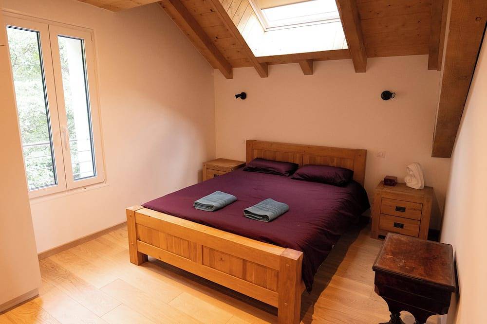Appartement entier, Stunning Mont Blanc View: 2-Bedroom Apt near Centre in Brevent-Flegere, Chamonix-Mont-Blanc
