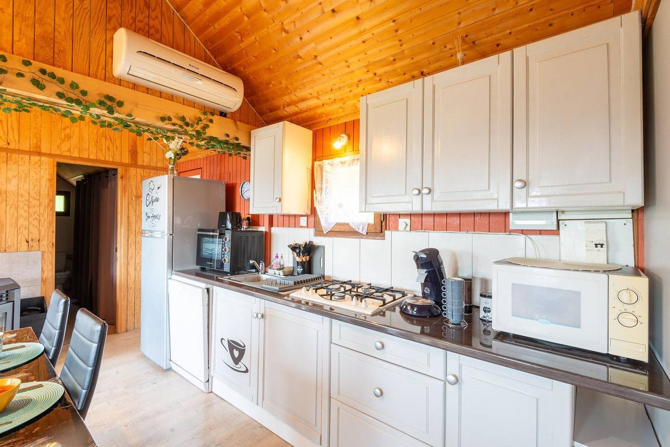 Chalet des 2 M 2/4 personnes in Antrenas, Mende und Umgebung