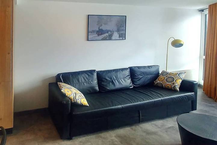 Ganze Wohnung, Wohnung 4/6 Personen 40m2 am Fuße der Pisten nach Süden 4 fl. Oder Les Menuires in Les Menuires, Saint-Martin-de-Belleville