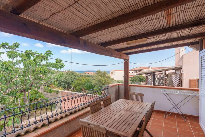 Casa vacanza per 8 persone, con Giardino a Golfo Aranci