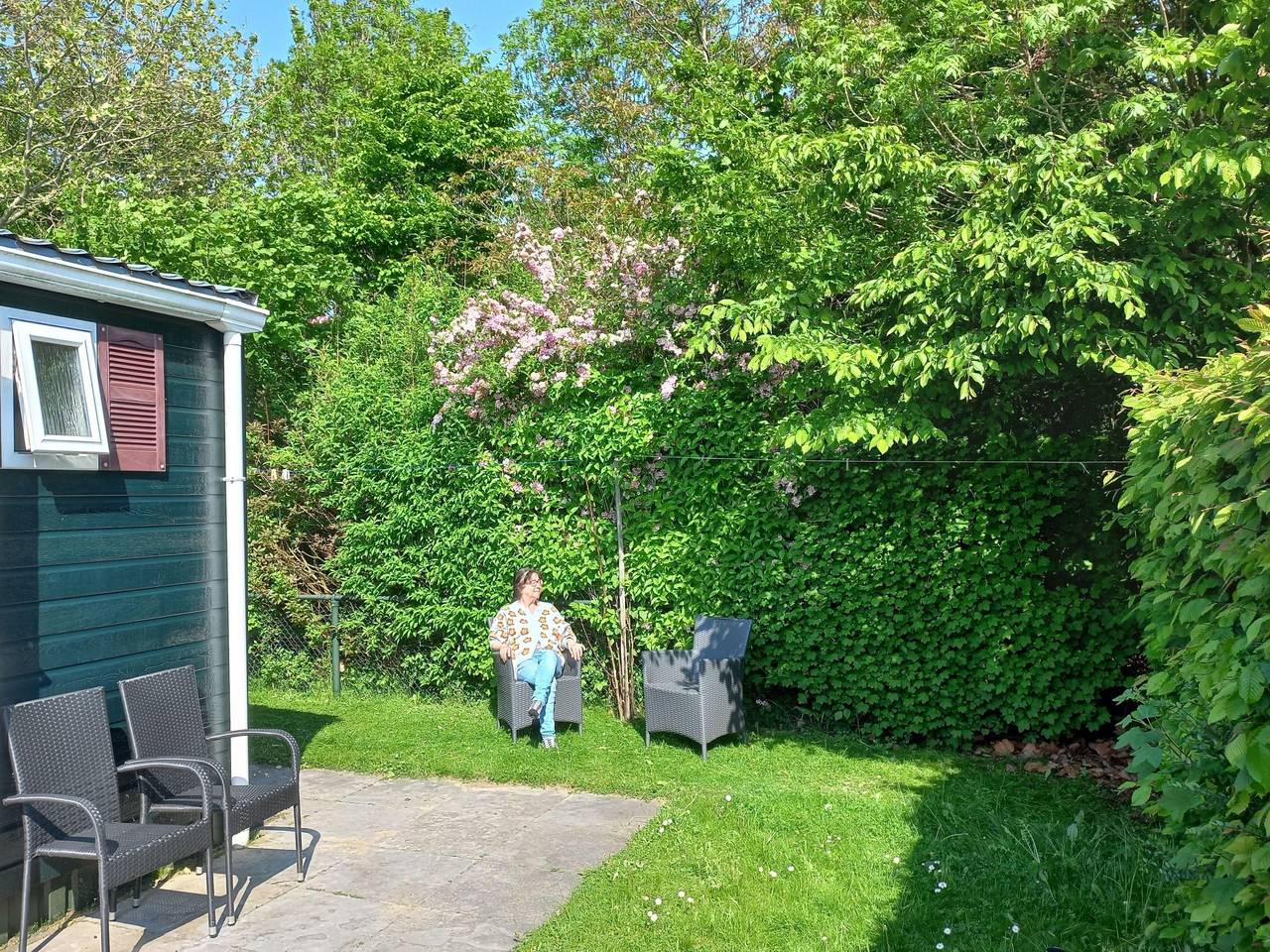 Gemütliches Chalet mit Terrasse in Niederländische Nordsee