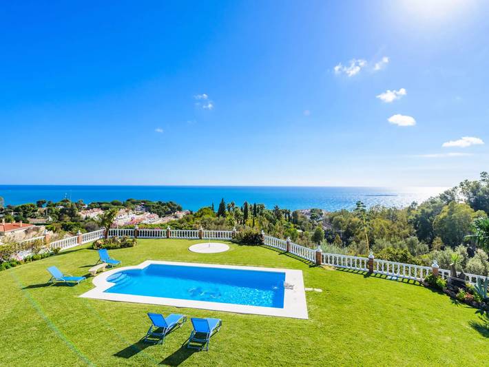Villa pour 14 personnes, avec jardin à Benalmádena