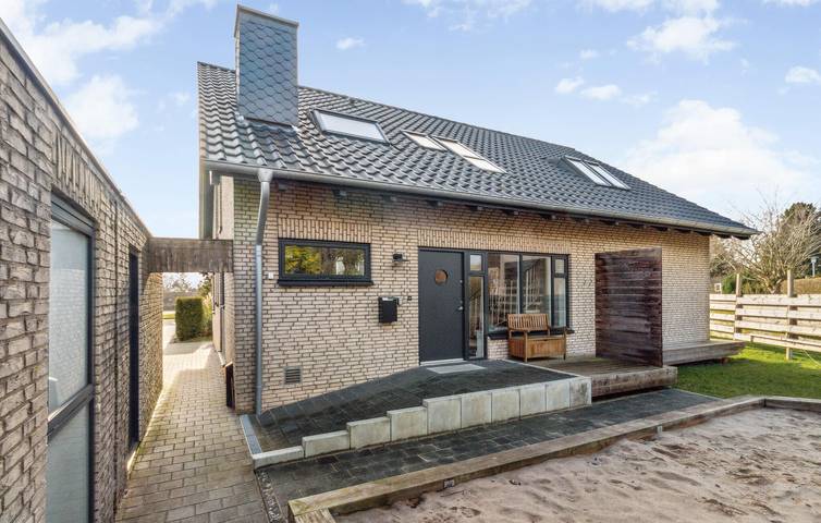 Ferienhaus mit Meerblick für 8 Personen, mit Garten und Terrasse sowie Sauna in Grömitz - 4