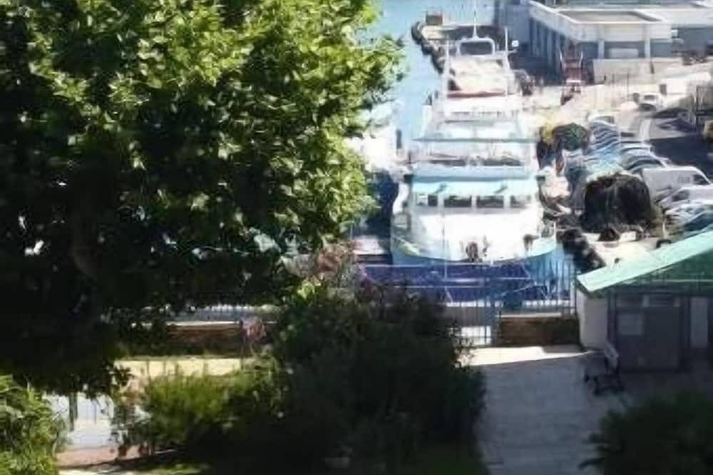 Ganze Wohnung, Port-Vendres - Collioure: 2 Zimmer, aller Komfort, 55m2, 4-6 Pers. Hafenblick in La Côte Vermeille, Port-Vendres