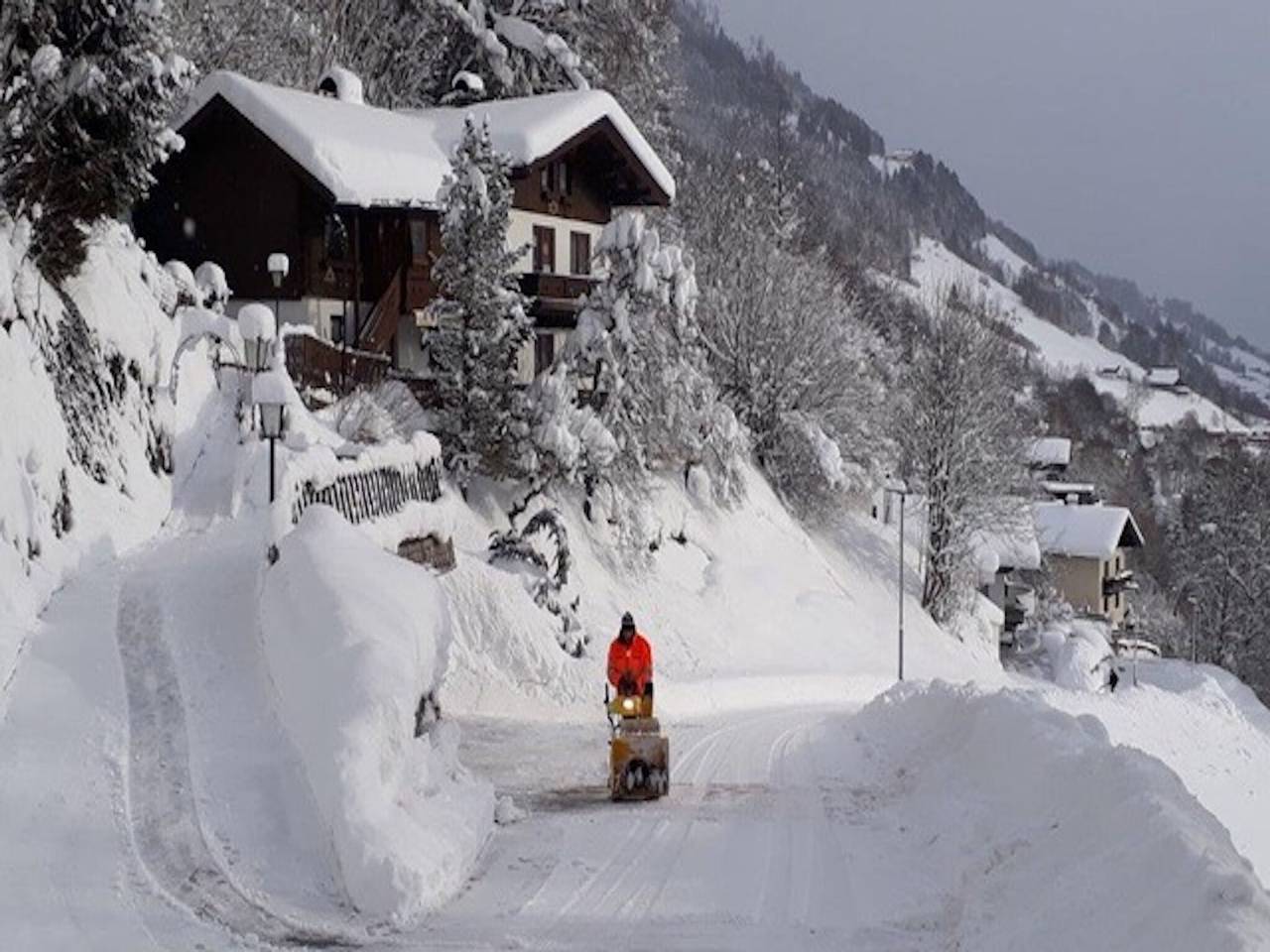 Ganze Wohnung, Pleasant Apartment in Stuhlfelden with Terrace in Stuhlfelden, Pinzgau