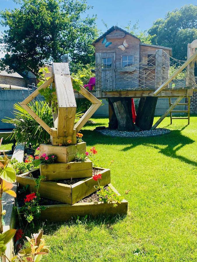 Chambre d’hôte pour 6 personnes, avec vue ainsi que jardin et piscine en Picardie - 4