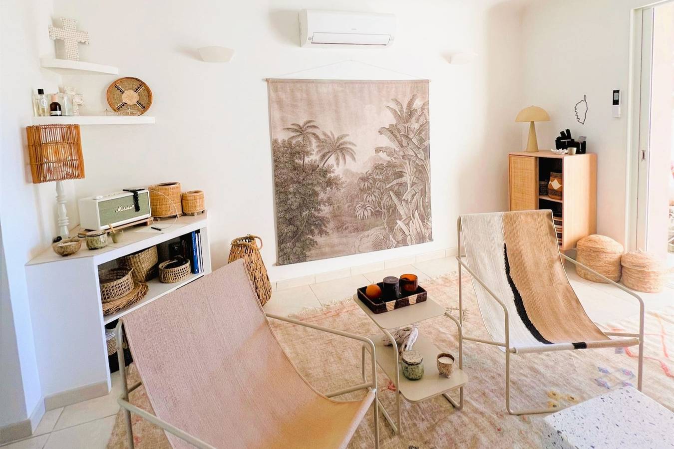 Casetta Di Cala Rossa in Cala Rossa, Lecci