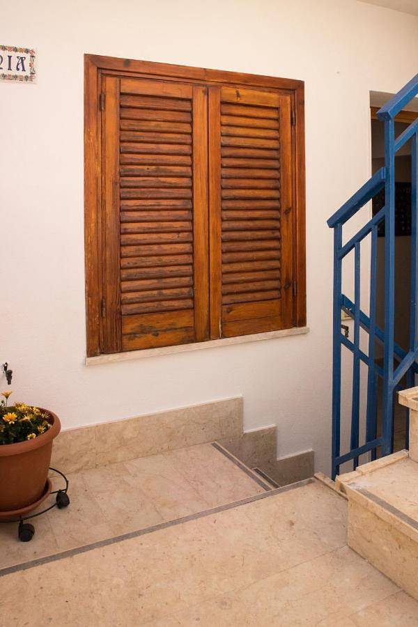 Appartamento intero, Two-Bedroom Apartment in Levanzo