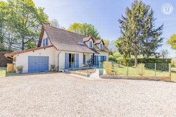 Gîte pour 6 personnes, avec jardin et terrasse en Bourgogne-Franche-Comté