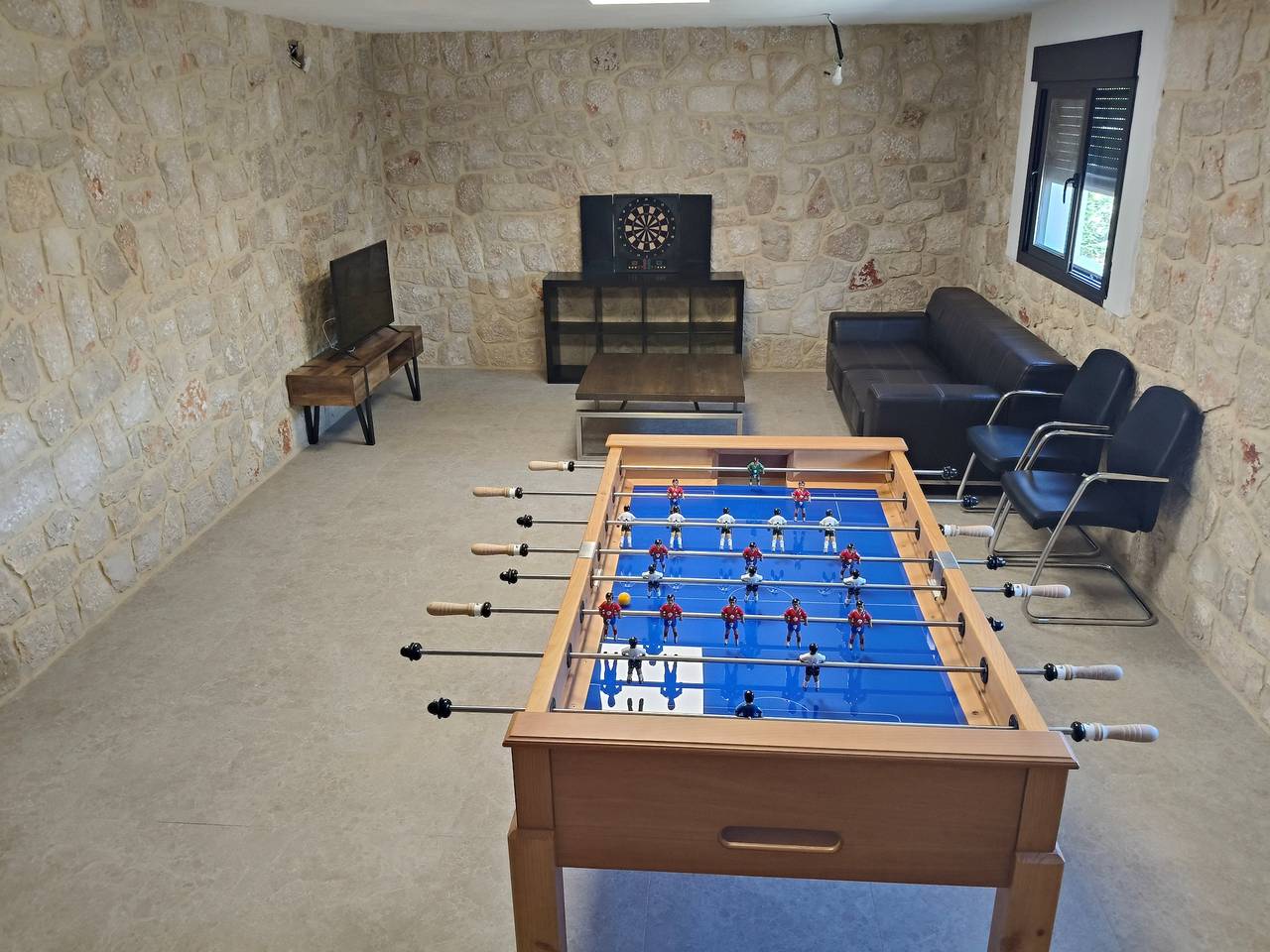 Villa Casa Rural la Montana 2 mit Pool, Garten und Wlan in Chella, Valencia Provinz