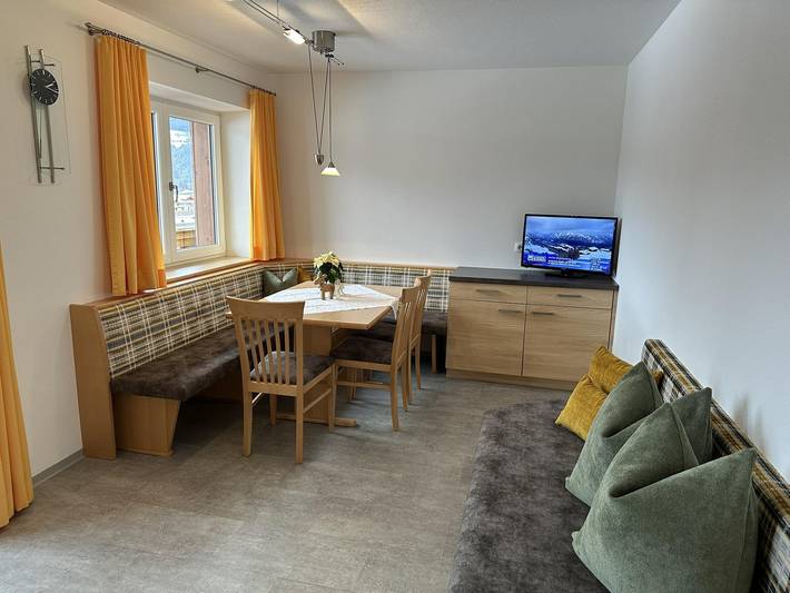 Bauernhaus für 6 Personen, mit Ausblick und Garten, kinderfreundlich in Reith im Alpbachtal - 4