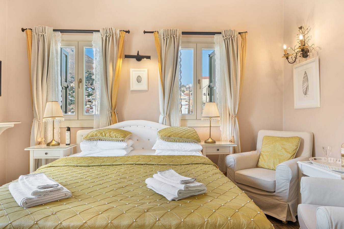 Ganze Wohnung, Ferienwohnung 'No 5 One Bedroom Symi Nautilus' mit Meerblick, Wi-Fi und Klimaanlage in Ano Symi, Rhodos