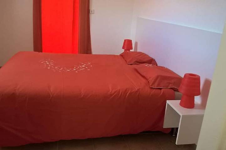 Location de vacances pour 8 personnes, avec jardin et terrasse à Lagorce - 3