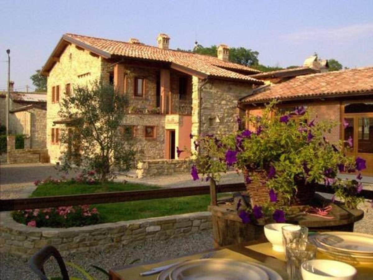 Agriturismo Corte del Gallo in Rivergaro, Provincia di Piacenza