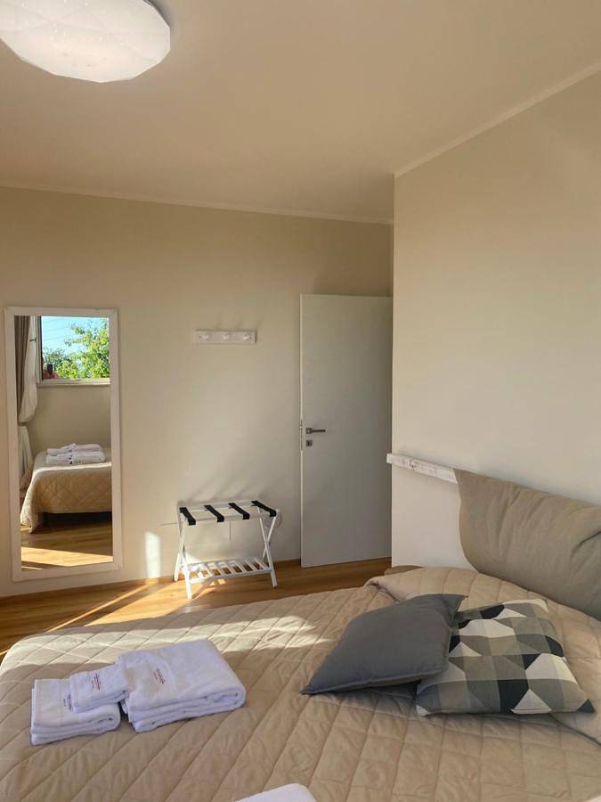 Maison d’hôte pour 3 personnes, avec jardin ainsi que terrasse et jacuzzi à Montalcino - 3