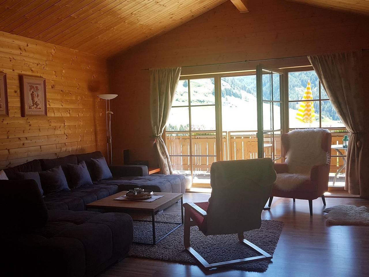 Ganze Ferienwohnung, Kalser Appartementanlage Haus Ingrid - Wohnung 3 in Kals am Großglockner, Osttirol