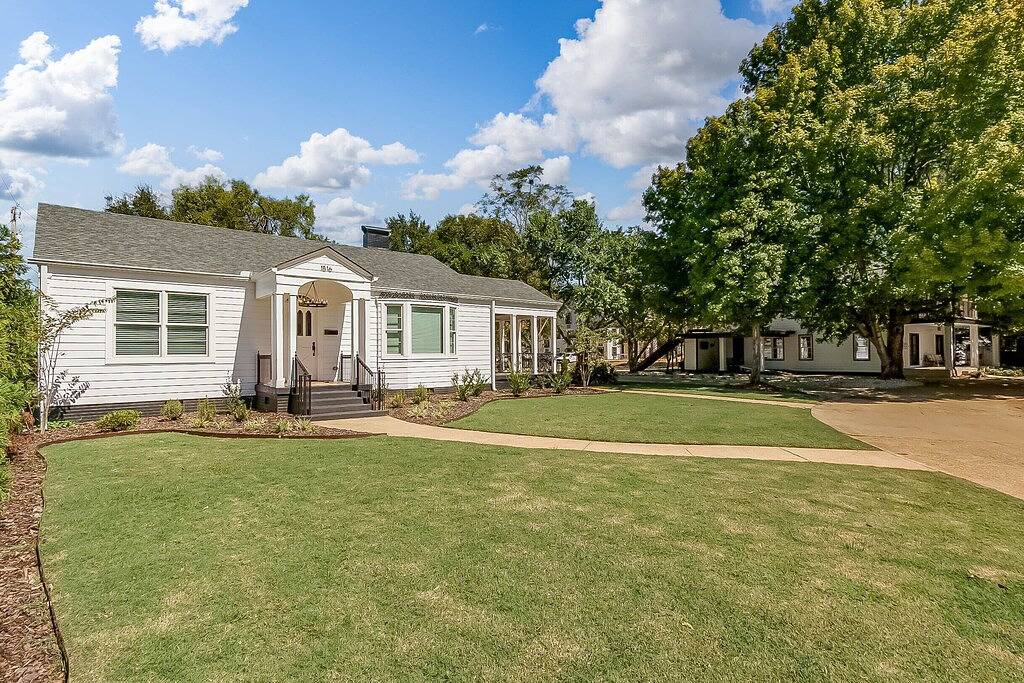 Ganze Wohnung, The Polly Luxury Condos Blocks from Stadium | Walk Downtown in Tuscaloosa, Tuscaloosa County