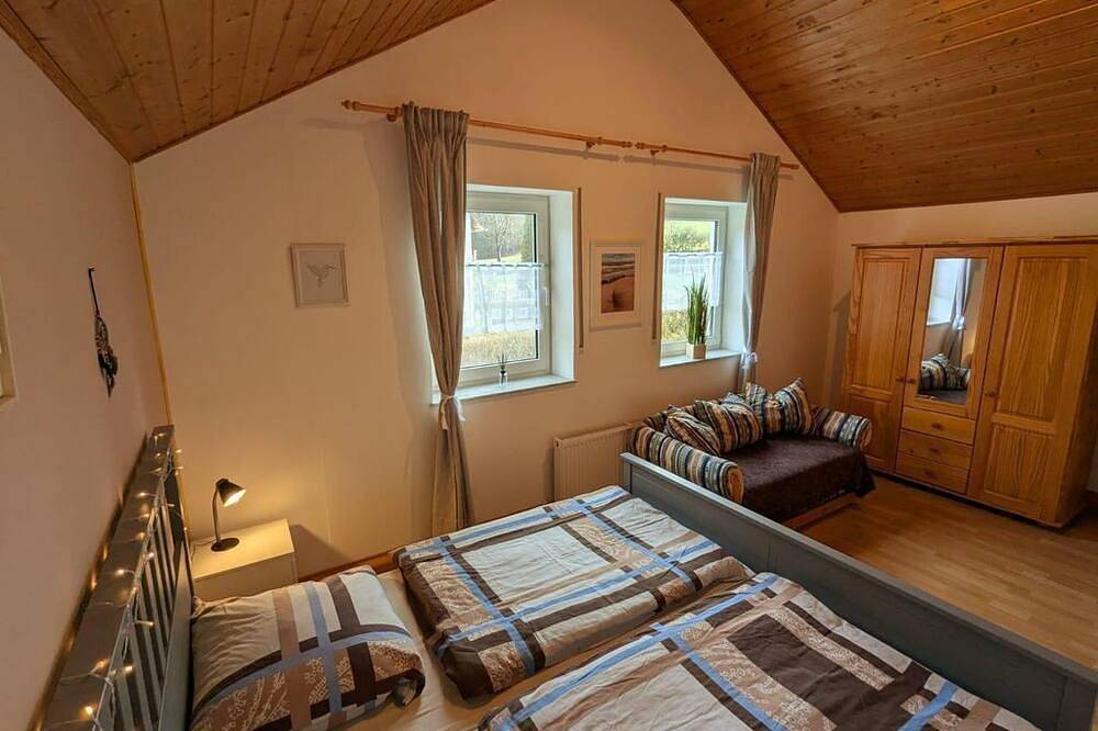 Ferienhaus Forellennest am Waldrand - 6-Bett Ferienhaus, 2x Bad/Wc, 3 in Schutz, Vulkaneifel