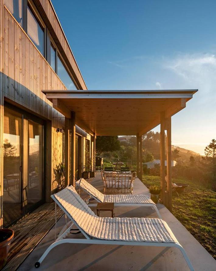 Location de vacances pour 7 personnes, avec vue ainsi que jardin et vue sur le lac, animaux acceptés à Ferrol - 4