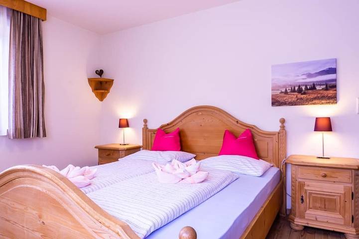 Ferienwohnung für 6 Personen, mit Balkon und Garten in Grän - 3