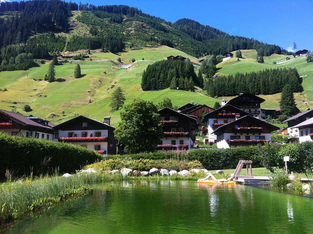 Ganze Ferienwohnung, Ferienwohnung für 2 Personen mit Balkon in Sankt Jakob in Defereggen, Bezirk Lienz