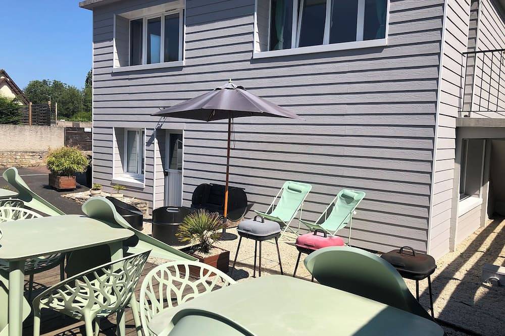 Quai sud Gîte 2/4 P. Accessible Prm 100m from beach in Ver-sur-Mer, Côte de Nacre