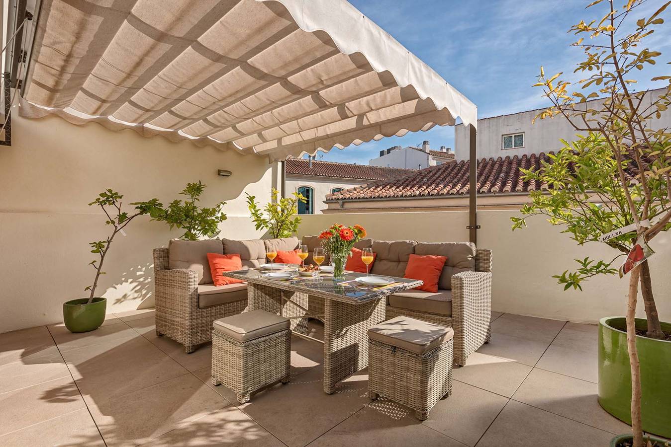 Entire apartment, Emma - Holiday Penthouse Malaga City in Malaga Centro Historico, Malaga