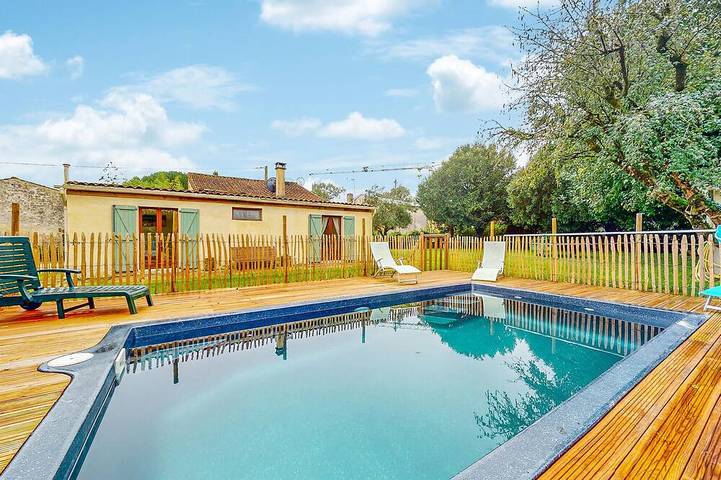 Location de vacances pour 7 personnes à Rioux
