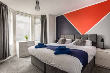 Apartment for 3 People in Wakefield, West Yorkshire, Photo 1
