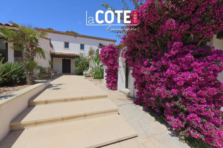 Villa La Corniche in Sausset-les-Pins, Côte méditerranéenne (France)