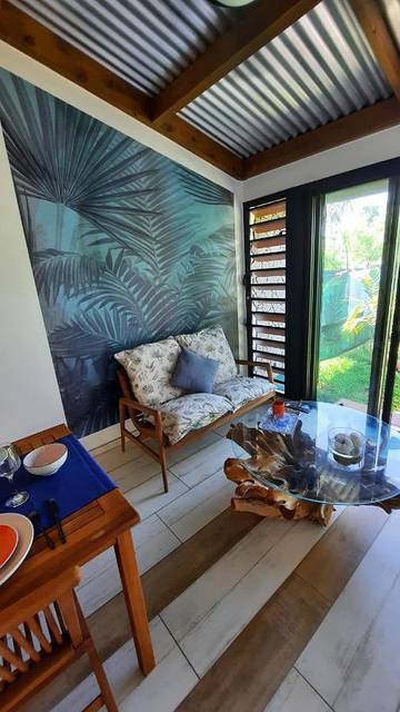 Gîte pour 2 personnes, avec vue et jardin dans Plage de l'Hermitage