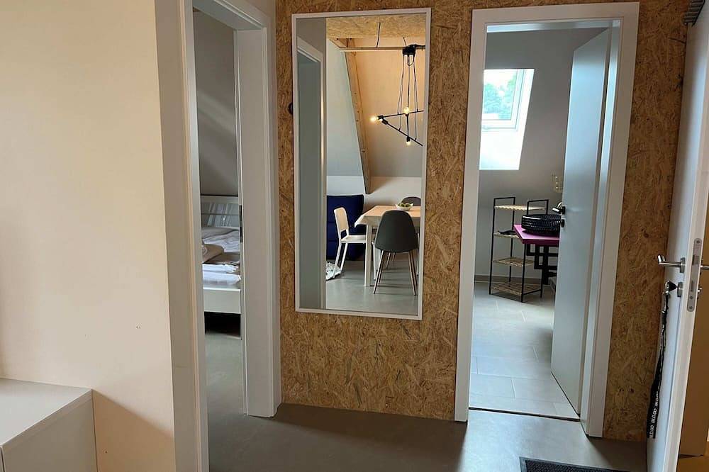 Ganze Wohnung, Quiet&Cozy, 2 bedroom apartment near Airport Ber in Rudow Berlin, Berlin