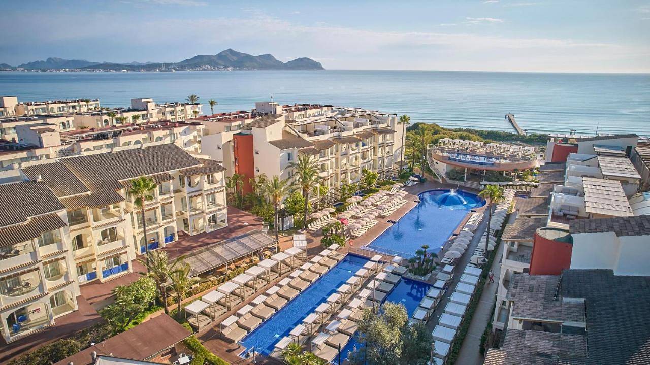 Zafiro Bahia in Playa de Muro, Muro