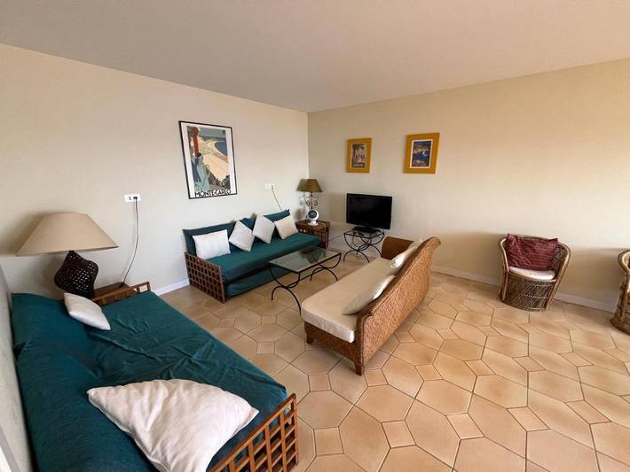 Gîte pour 2 personnes, avec jardin ainsi que vue et piscine à Cap-d'Ail - 3