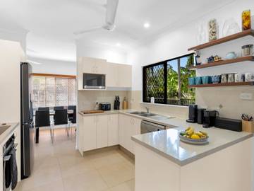 Holiday Apartment for 7 People in Cairns, Far North Queensland, Photo 2