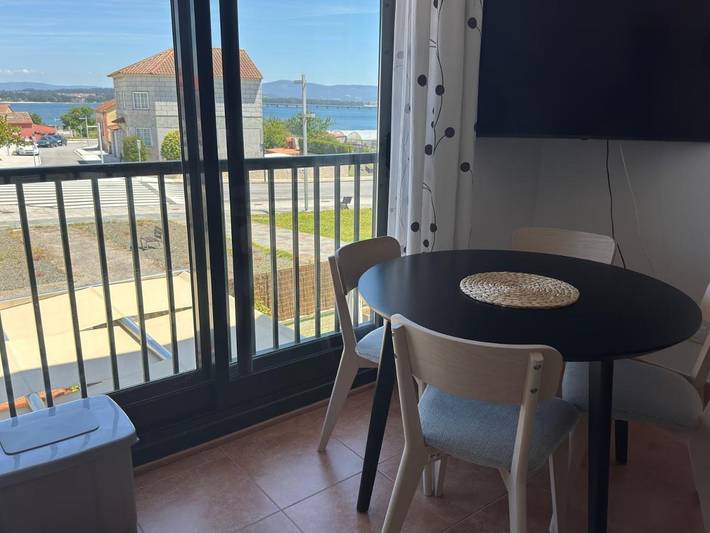 Apartamento de vacaciones para 3 personas, con jardín y vistas - 1