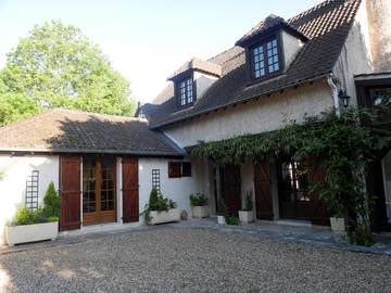 Villa pour 8 personnes, avec piscine ainsi que jardin et terrasse dans Yvelines