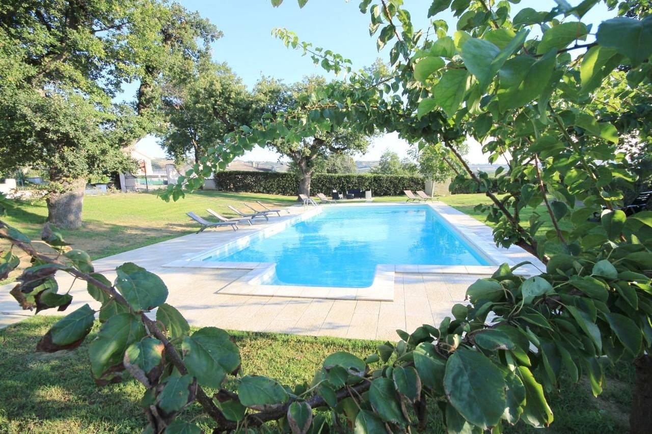 Agriturismo Rosso di Sera in Cugnoli, Gran Sasso