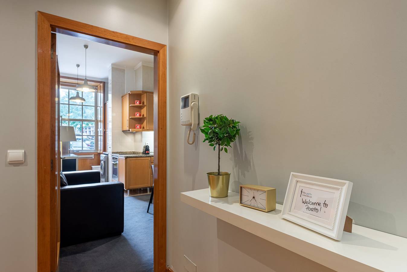 Entire apartment, Guestready - City Blossom in Cedofeita, Porto