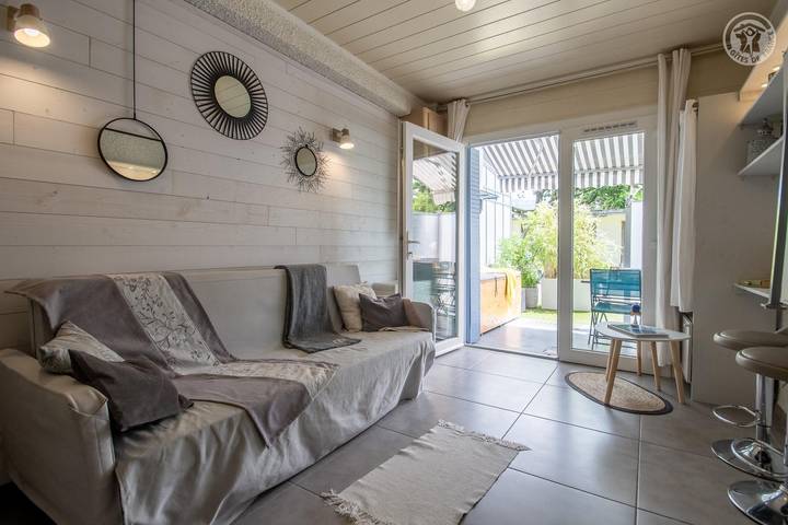 Gîte pour 4 personnes, avec Terrasse et Jardin dans Mognard
